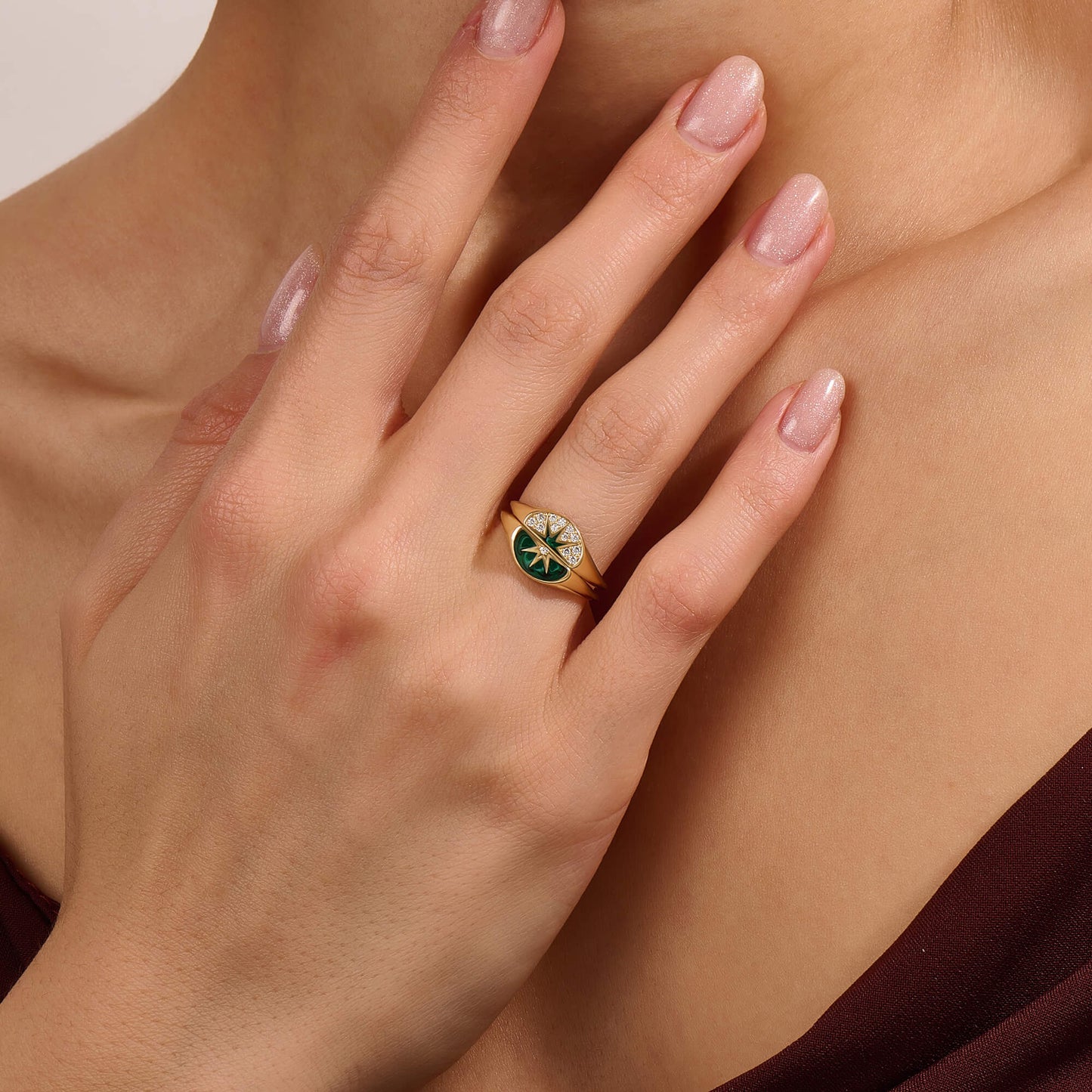 Sun Green Enamel Half Signet Ring in Gold