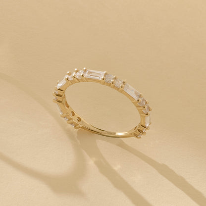 Alternating Baguette Ring in Gold
