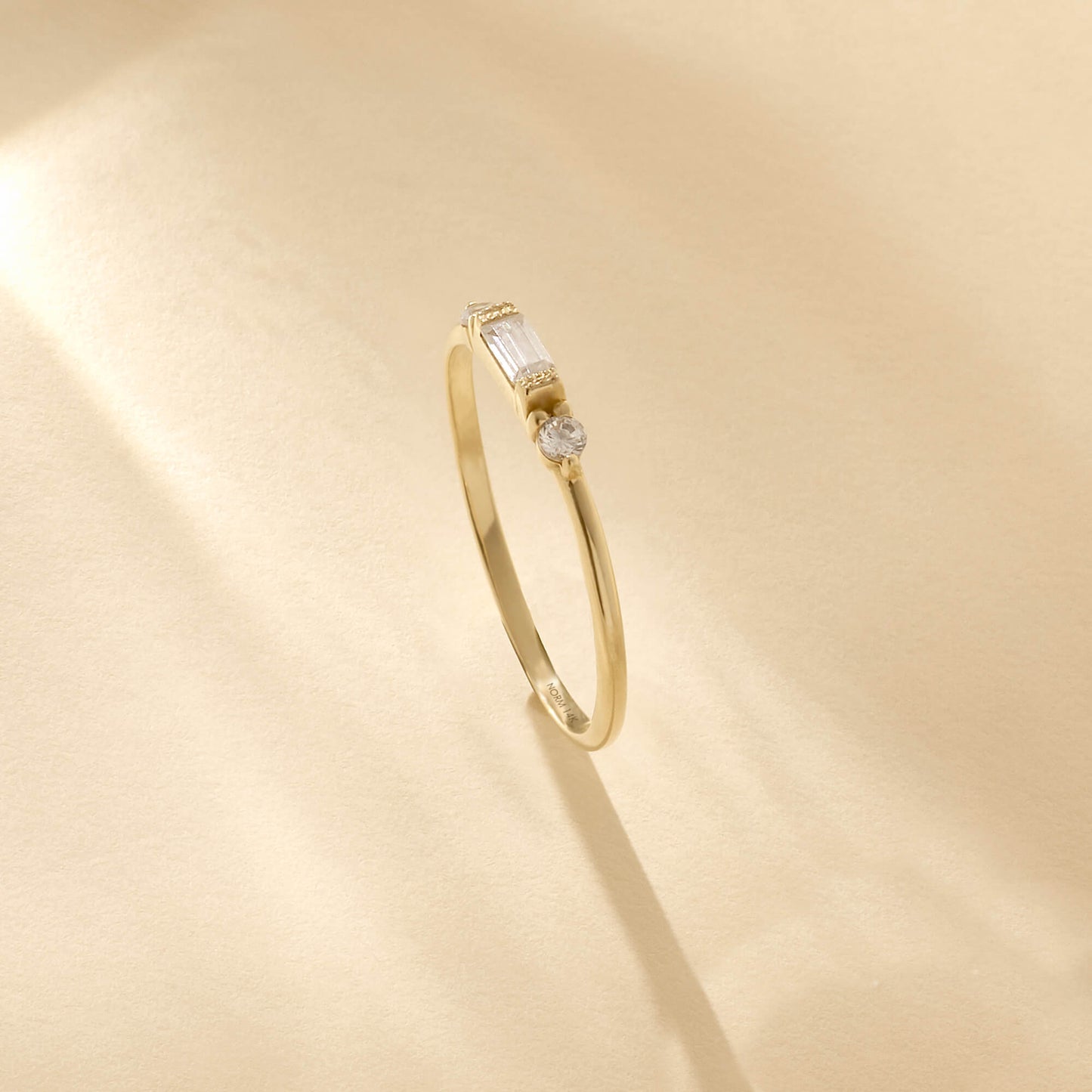 Baguette Band Ring in Gold