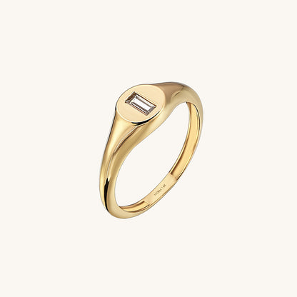 Baguette Signet Ring in Gold