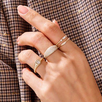 Baguette Band Ring in Gold