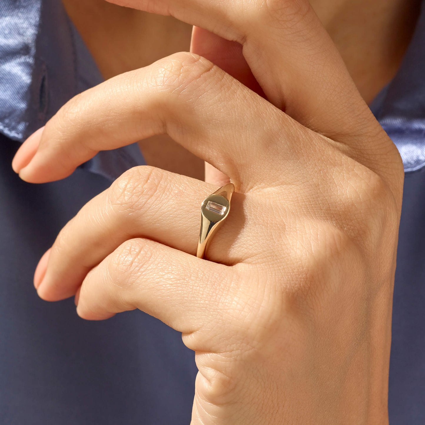 Baguette Signet Ring in Gold