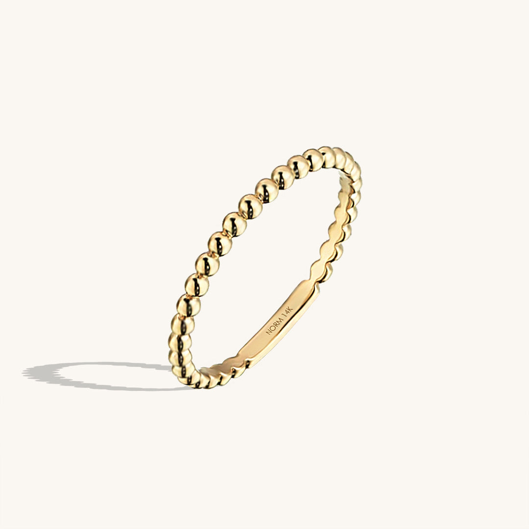 Ball Ring in Gold