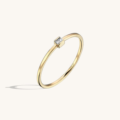 Basic Baguette Ring in Gold