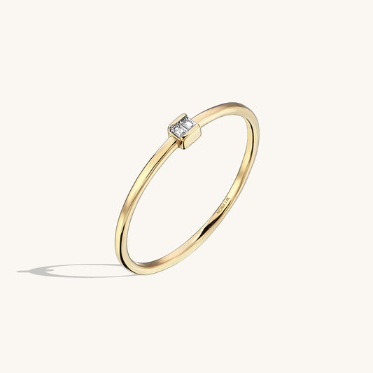 Basic Baguette Ring in Gold