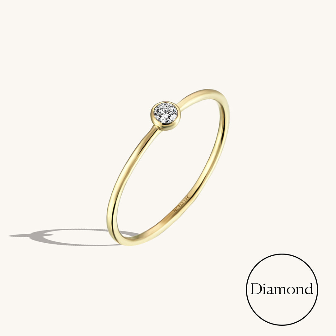 Basic Solo Diamond Ring in Gold