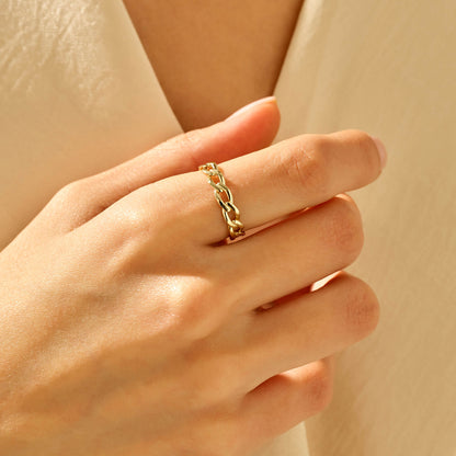 Bold Chain Ring in Gold