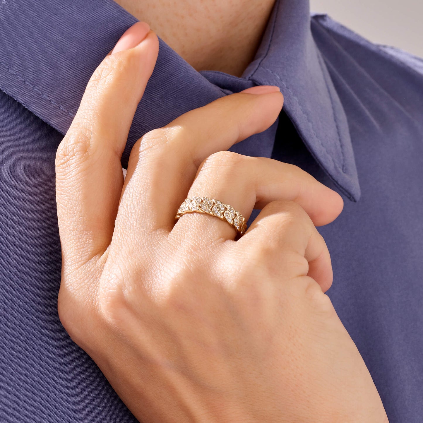 Bold Cuban Links Ring in Gold