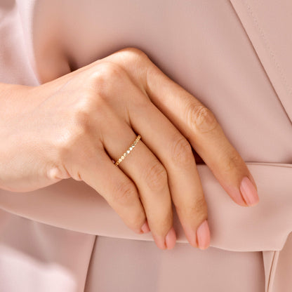 Bold Dot Ring in Gold