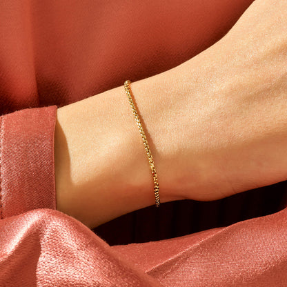 Box Chain Bracelet in Gold