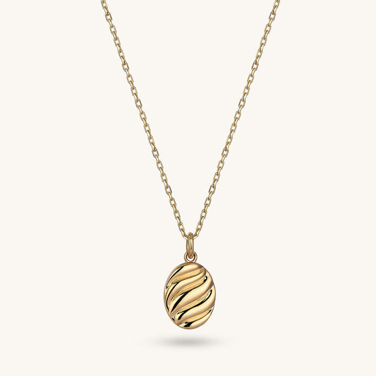 Croissant Necklace in Gold
