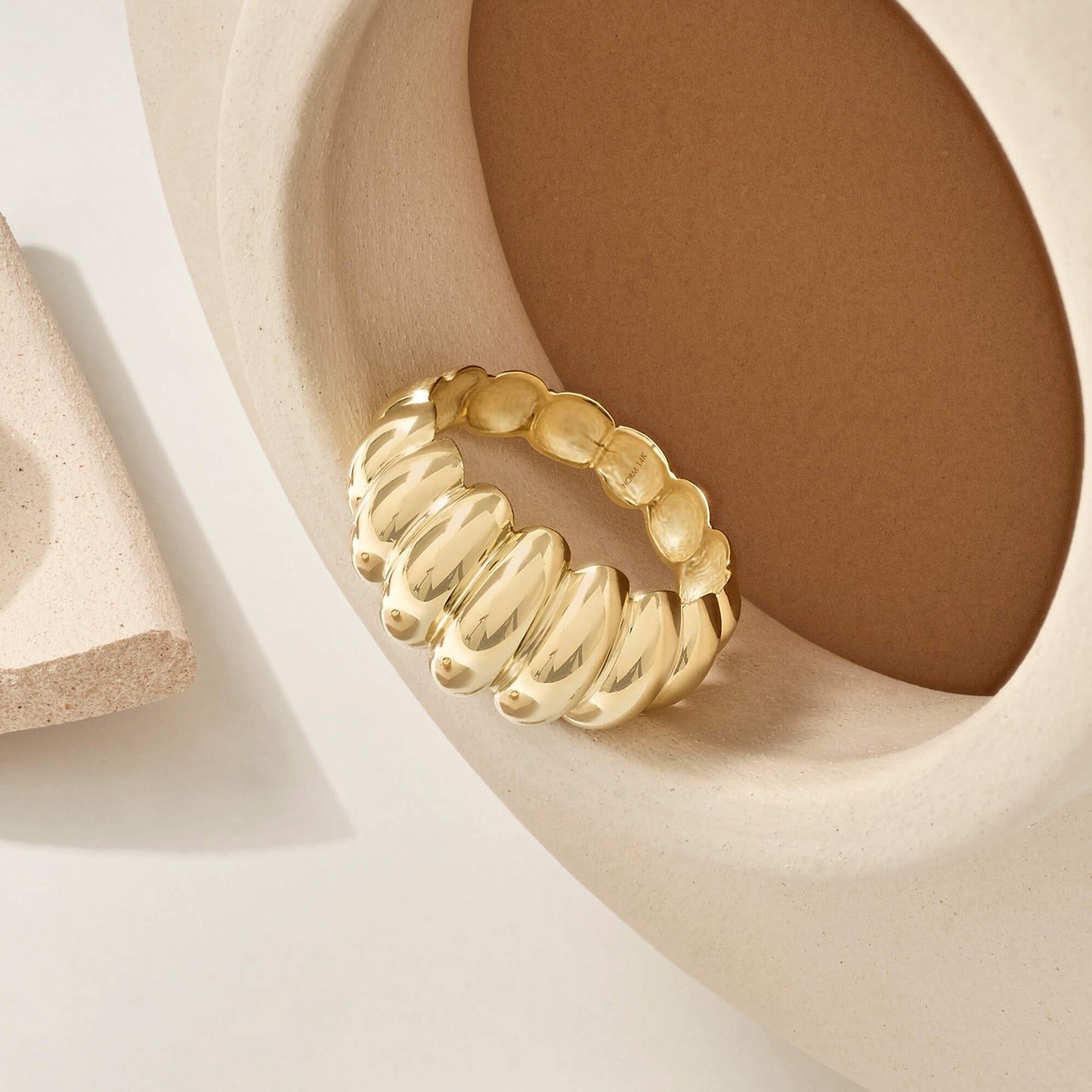 Dome Croissant Ring in Gold