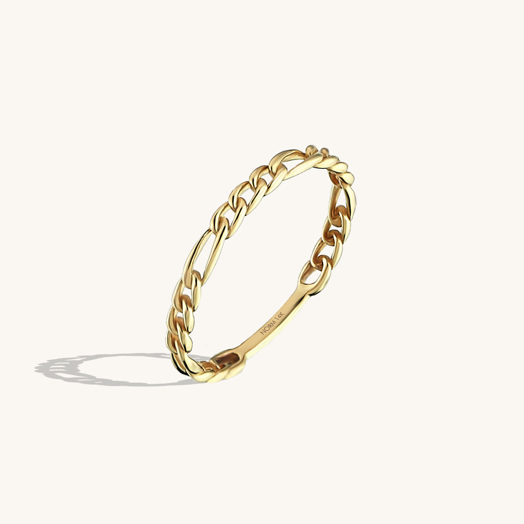 Figaro Chain Ring in Gold