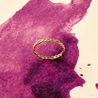 Figaro Chain Ring in Gold