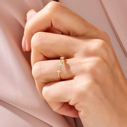 Flower Curved Ring in Gold