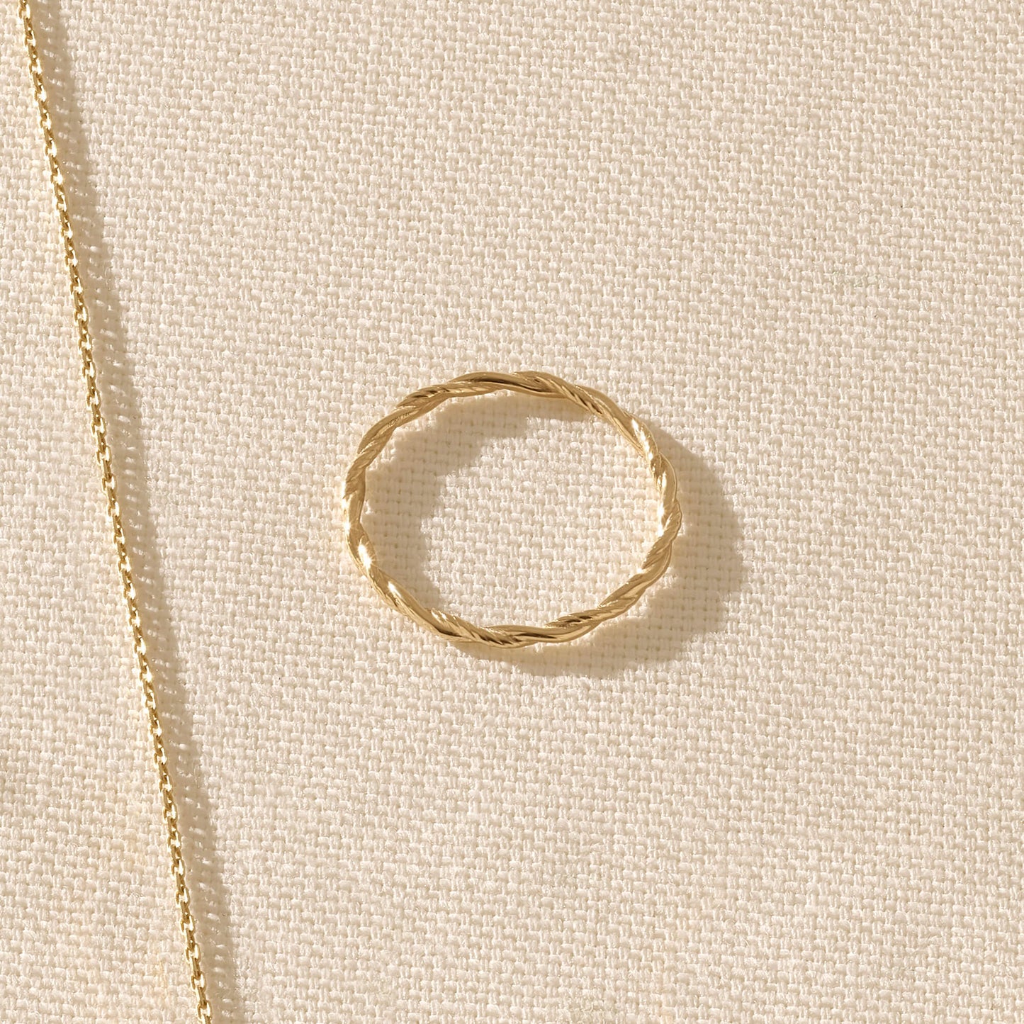 Hammered Twisted Ring in Gold