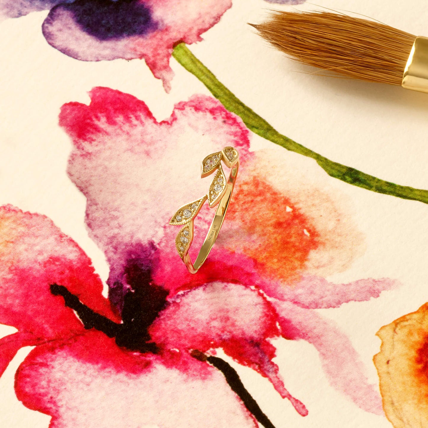 Iconic Leaf Ring in Gold