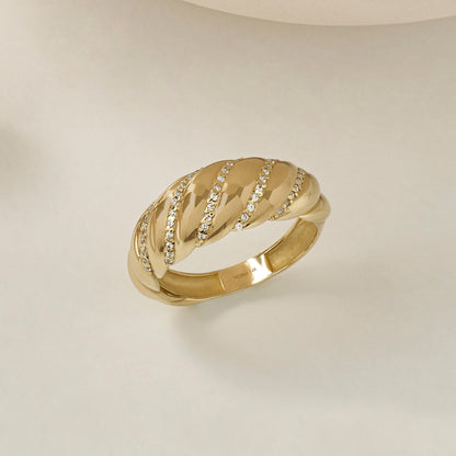Iconic Pave Croissant Ring in Gold