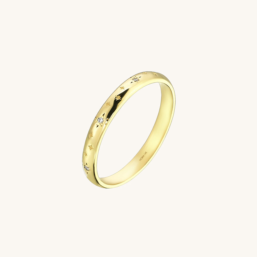 Diamond Minimal Star Pave Band Ring in Gold