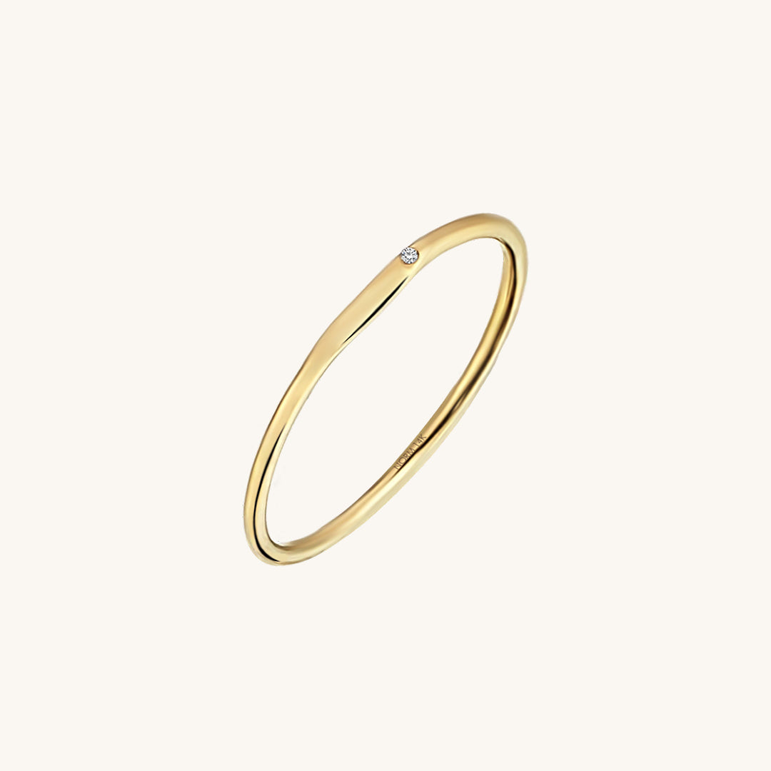 Minimalist Signet Ring in Gold