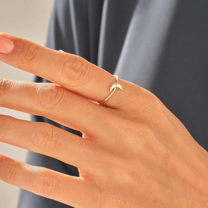 Moon Ring in Gold