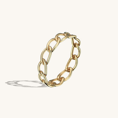 Oval Chain Ring in Gold