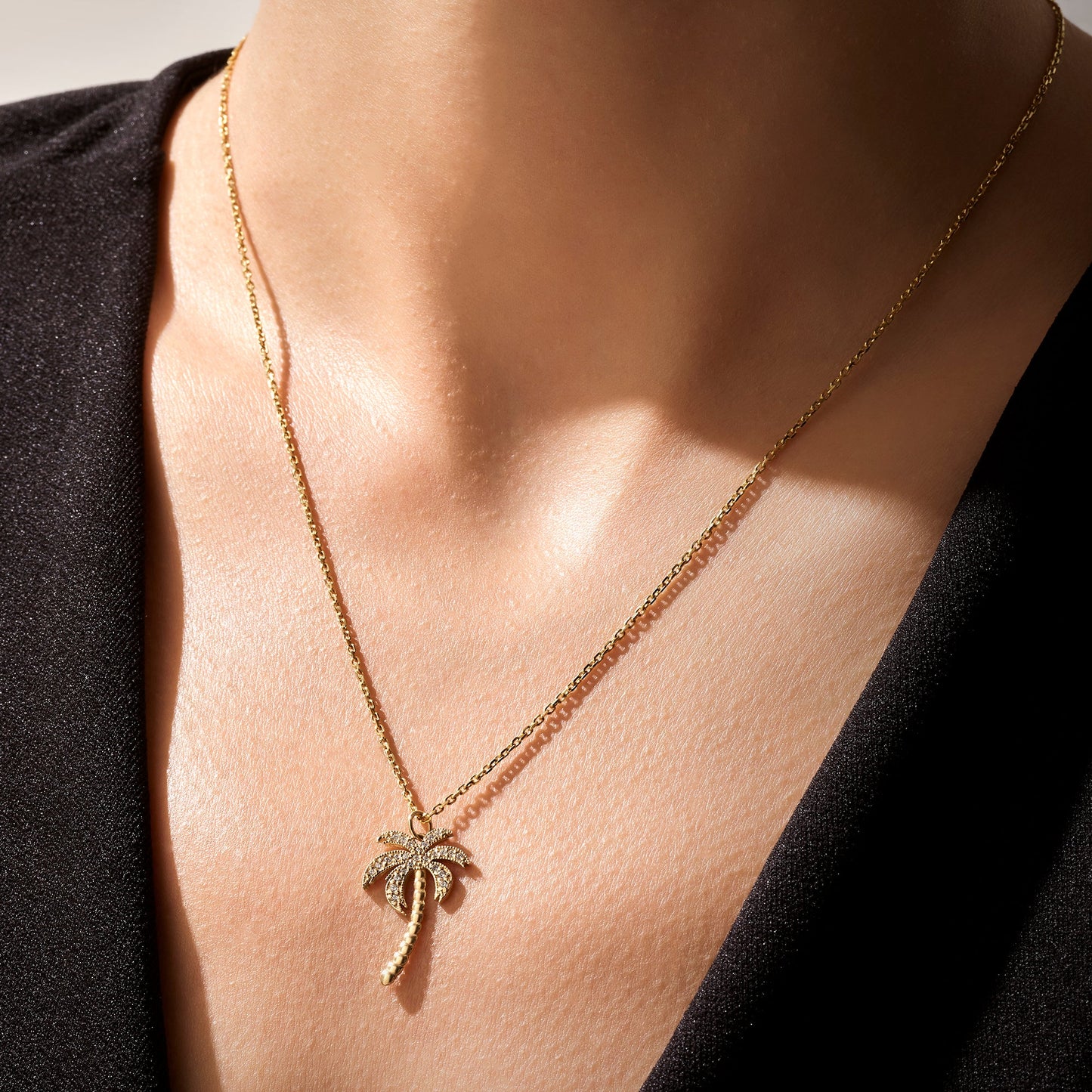 Palm Necklace in Gold