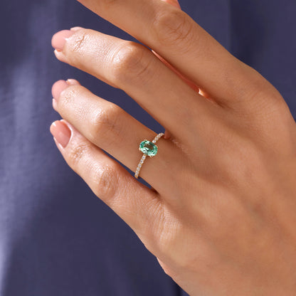 Paraiba Tourmaline Oval Solitaire Ring in Gold