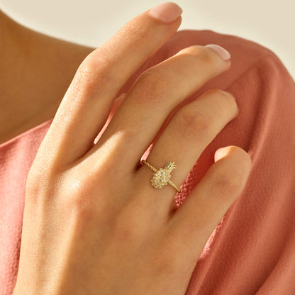 Pave Pineapple Ring in Gold