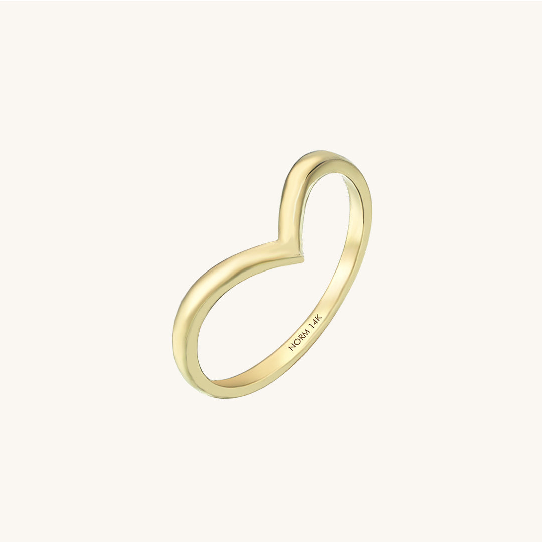 Wishbone Stacking Ring in Gold