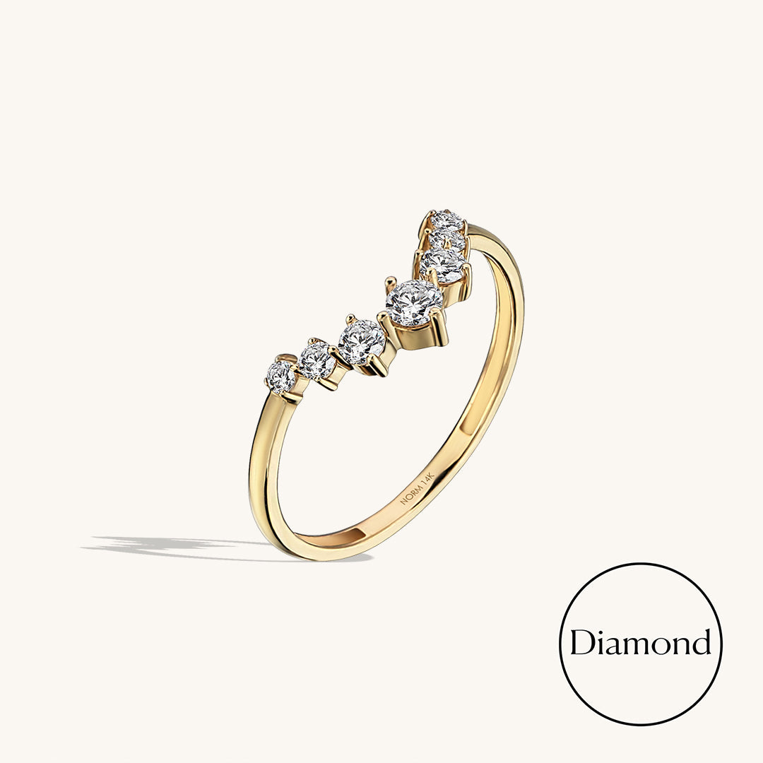 Premium Diamond Curved Ring in Gold