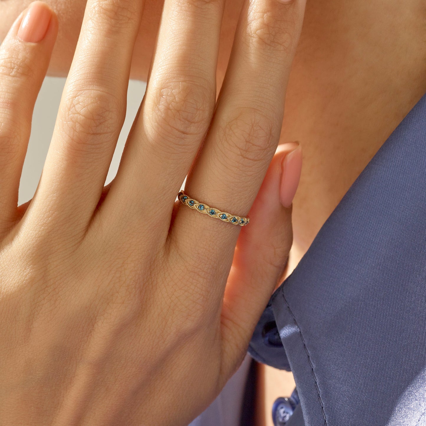 Premium Novella Ring in Gold