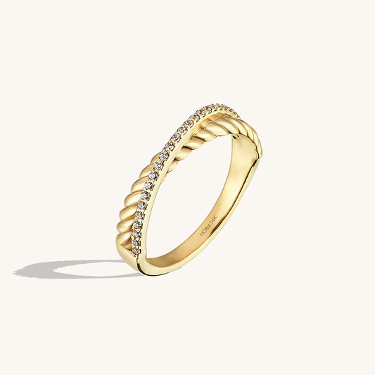 Premium Twisted Ring in Gold