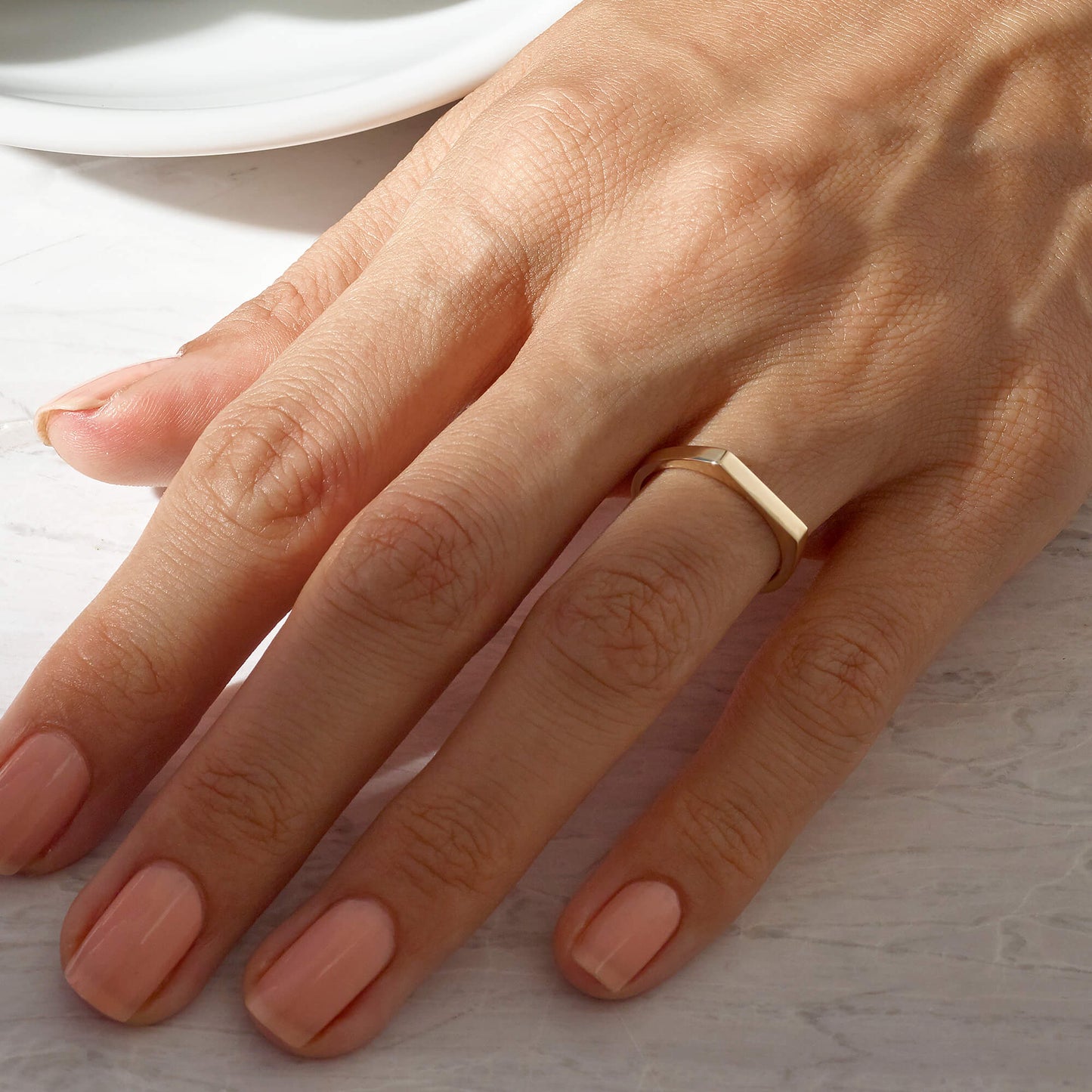 Bar Signet Ring in Gold