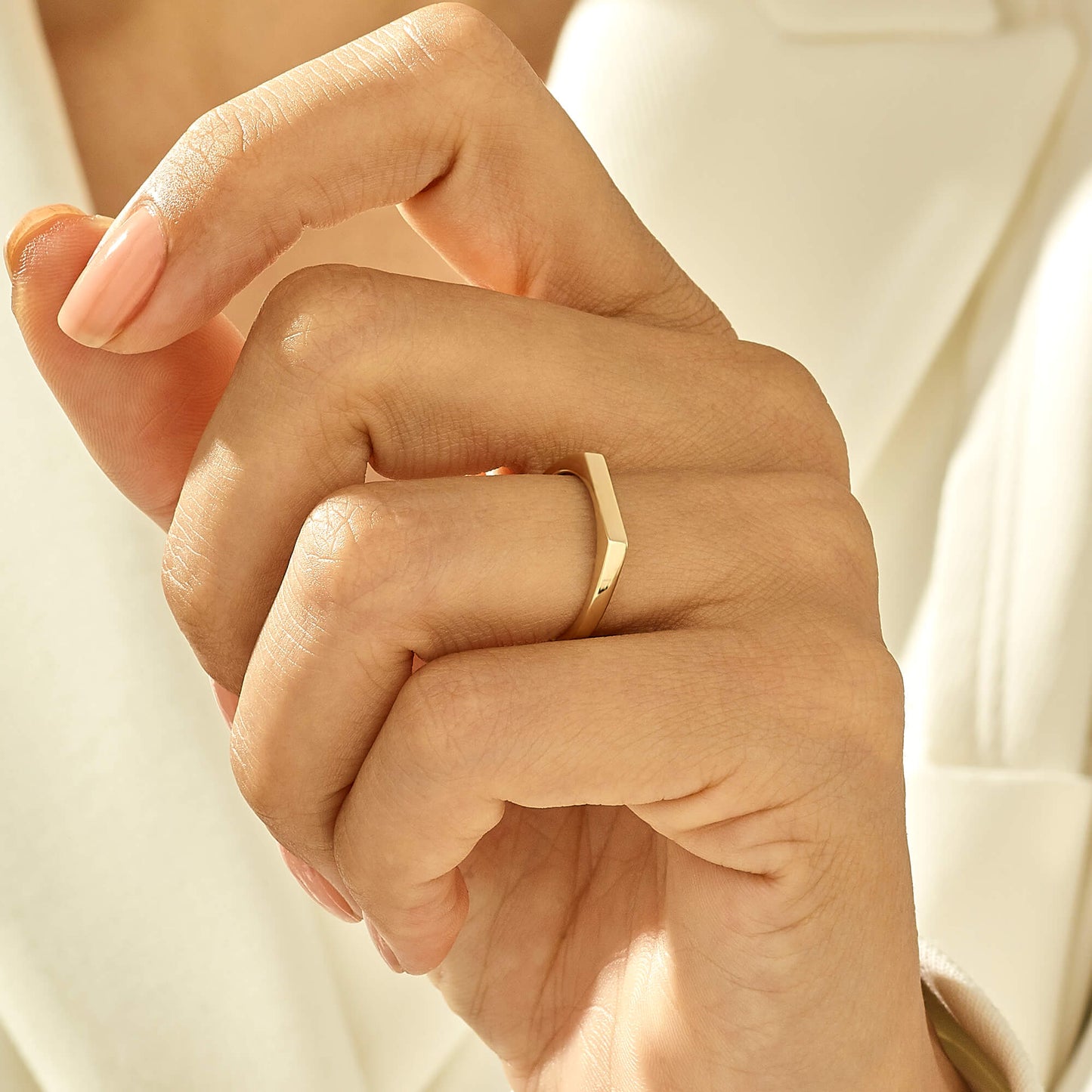 Bar Signet Ring in Gold