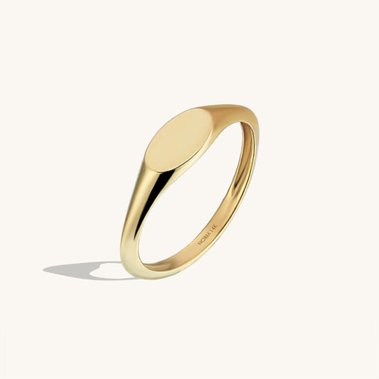 Signet Ring in Gold
