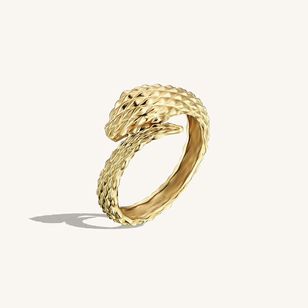 Snake Ring in Gold