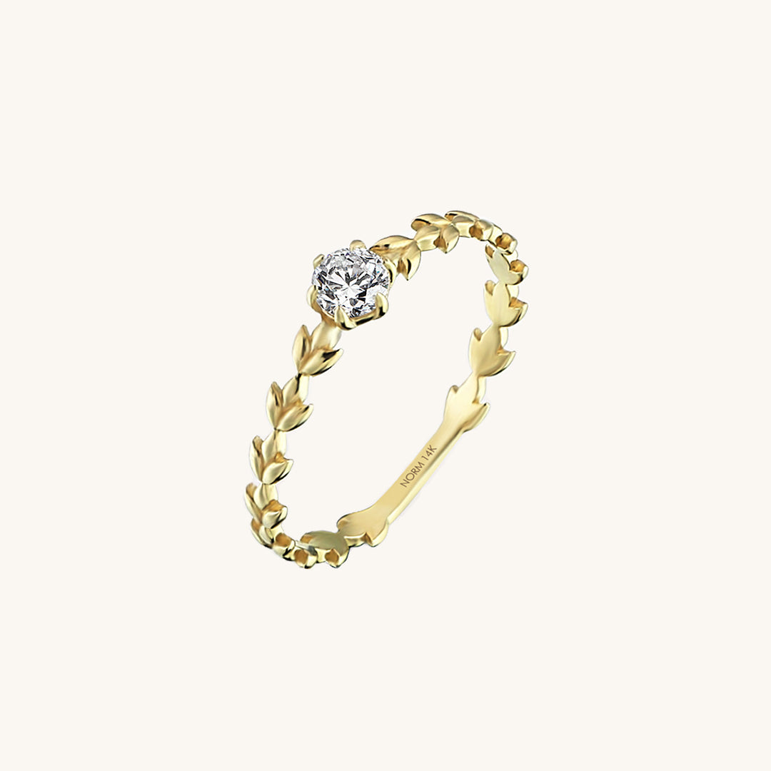 Solitaire Vine Ring in Gold