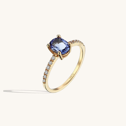 Tanzanite Oval Solitaire Ring in Gold
