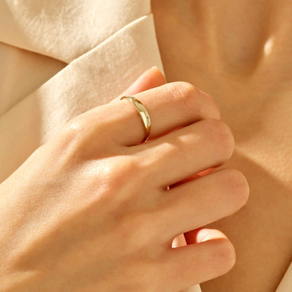 Tiny Signet Ring in Gold