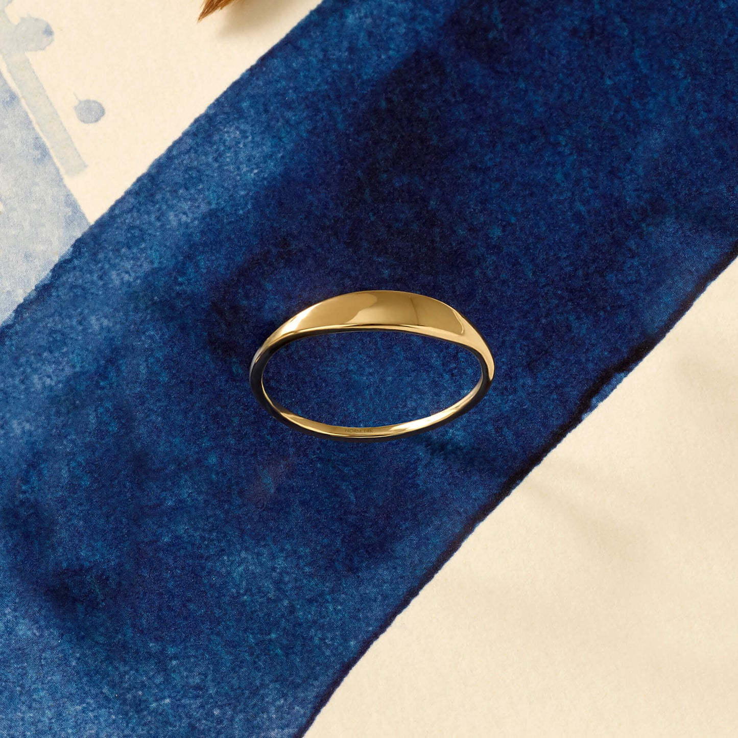 Tiny Signet Ring in Gold