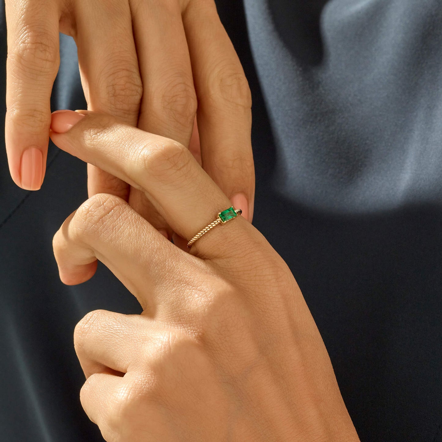 Twined Emerald Ring in Gold