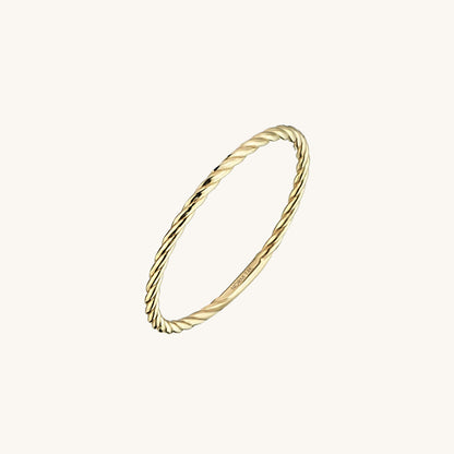 Twisted Ring in Gold