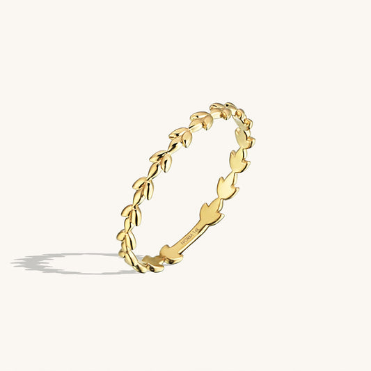 Vine Ring in Gold