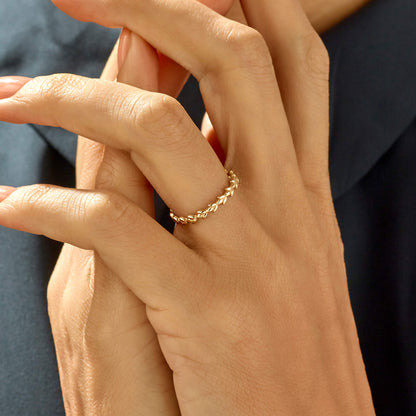 Vine Ring in Gold
