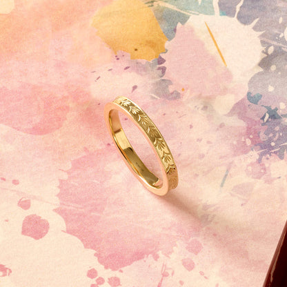 Vintage Band Ring in Gold