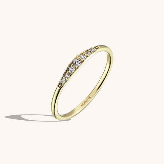 Wedding Band Ring in Gold