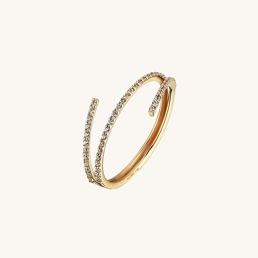 Minimalist Wraparound Ring in Gold