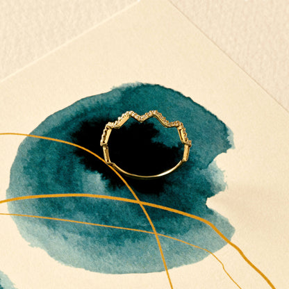 Zigzag Ring in Gold