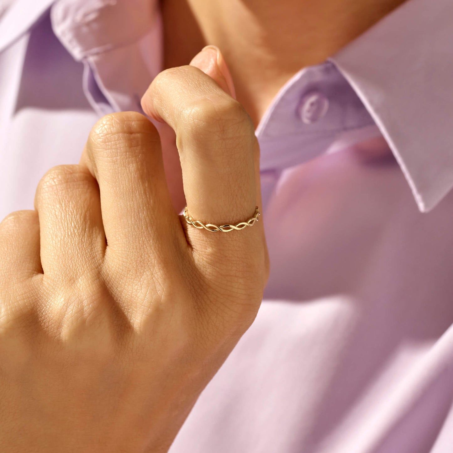 Iconic Twisted Ring in Gold